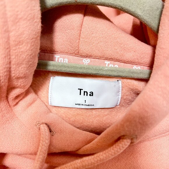 NWOT TNA Cozy Fleece Boyfriend Hoodie Pink - Picture 3 of 6